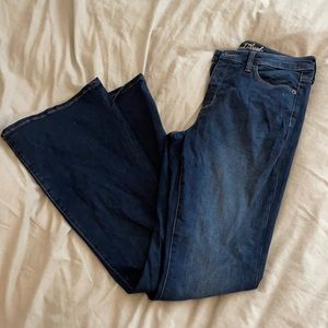 💕High Rise Flare Leg Universal Thread Jeans 💕